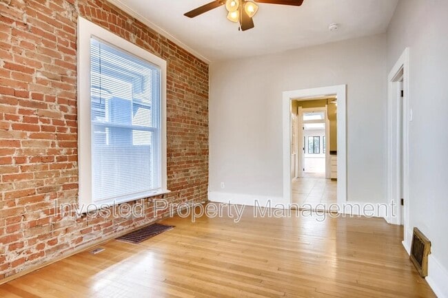 Building Photo - 123 W Archer Pl