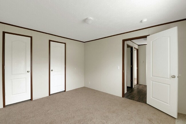 Building Photo - 5059 Wessex St