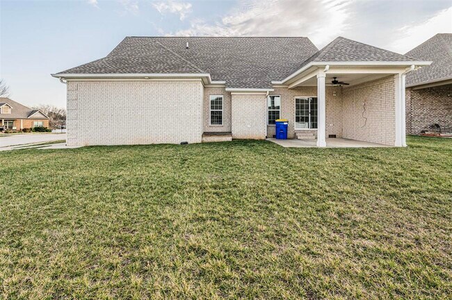 Building Photo - 456 Adalynn Cir