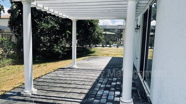 Building Photo - 842 Lancer Cir