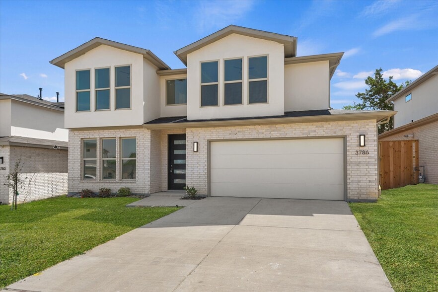 Building Photo - 3786 Wenatche Dr