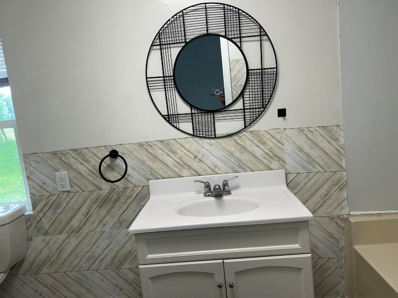 Building Photo - 1711 Grant St