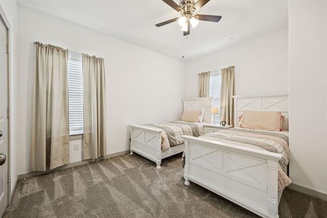 Building Photo - 1000 Redbrick Ln