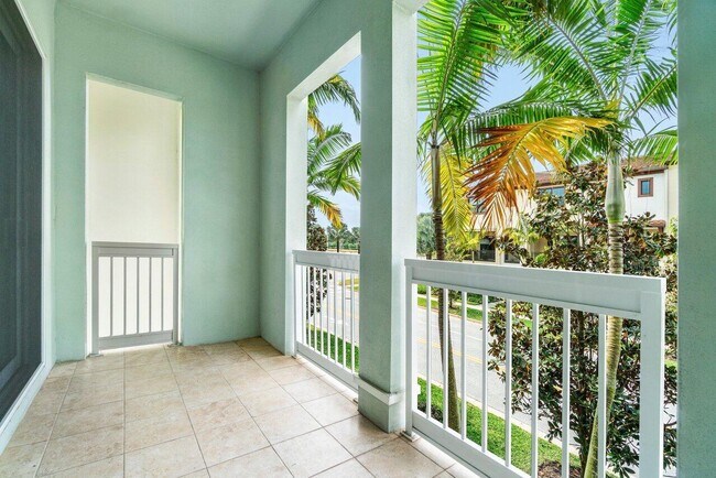 Building Photo - 7114 Edison Pl