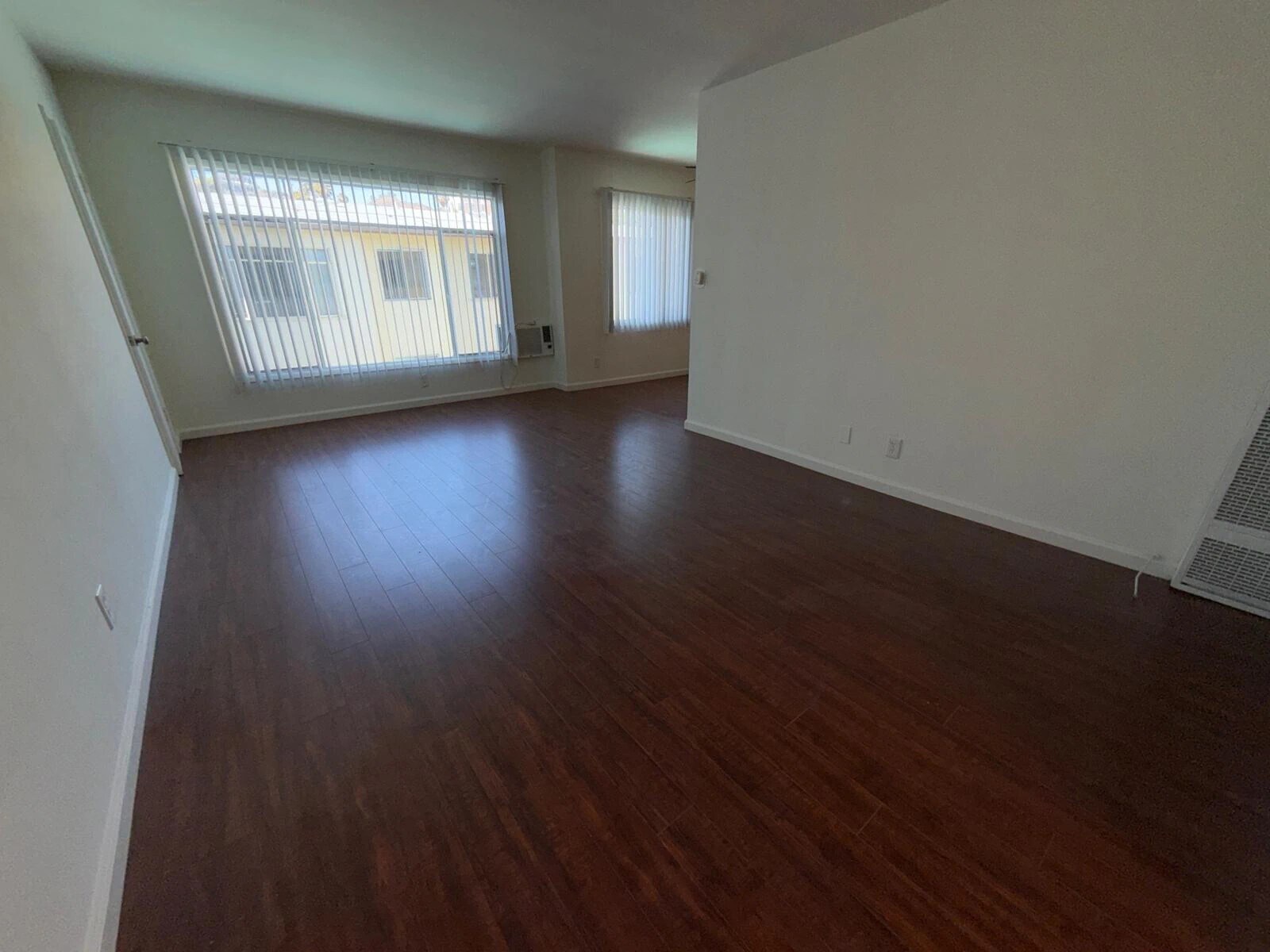 Building Photo - 1263 Hayworth Ave