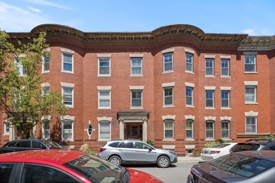 Building Photo - 15 Grovenor Rd
