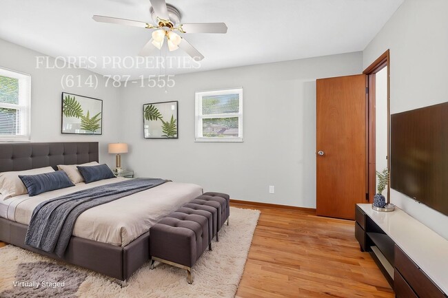 Building Photo - Newly Remodeled, Spacious House, 2 Car Garage