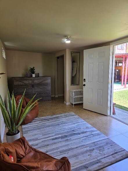 Building Photo - 145 Turnberry Way
