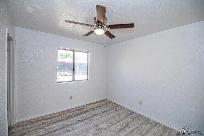 Building Photo - 123 S Magnolia Ave