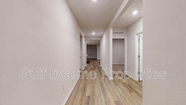 Building Photo - 18309 Canopy Pl