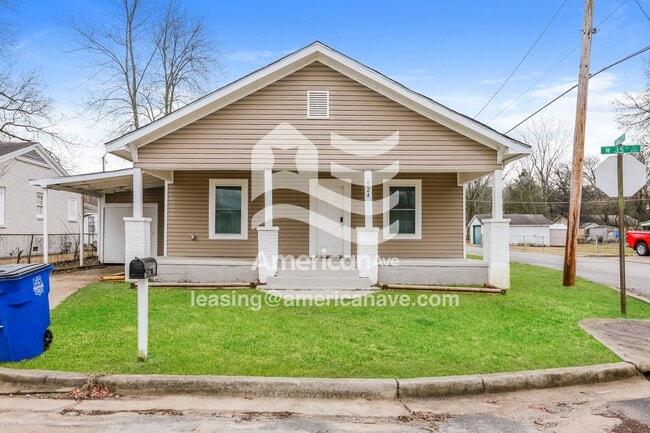 Building Photo - 524 W 35th St