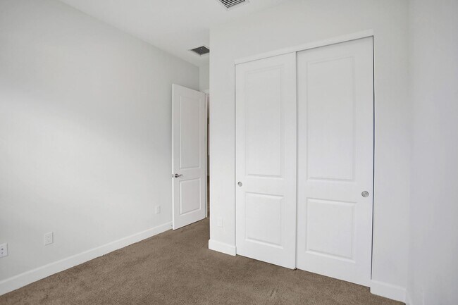 Building Photo - New House for Rent