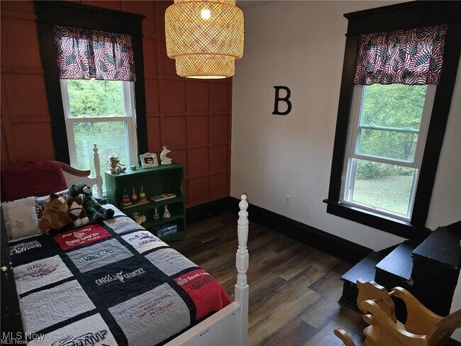 Building Photo - 202 Meek Ave