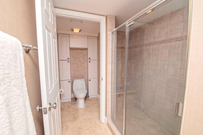 Building Photo - 157 Marine St