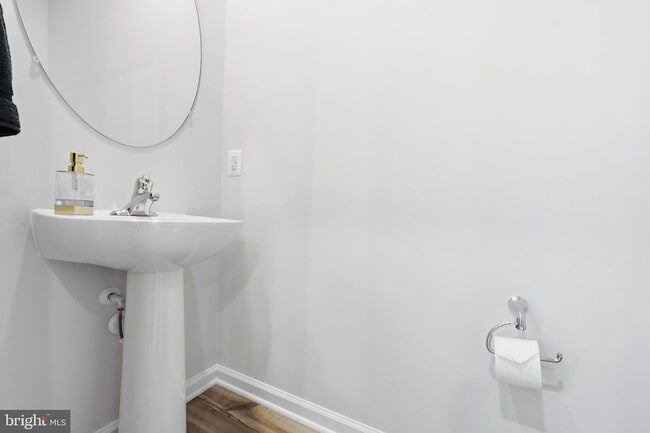 Building Photo - 336 Mineral Springs Rd