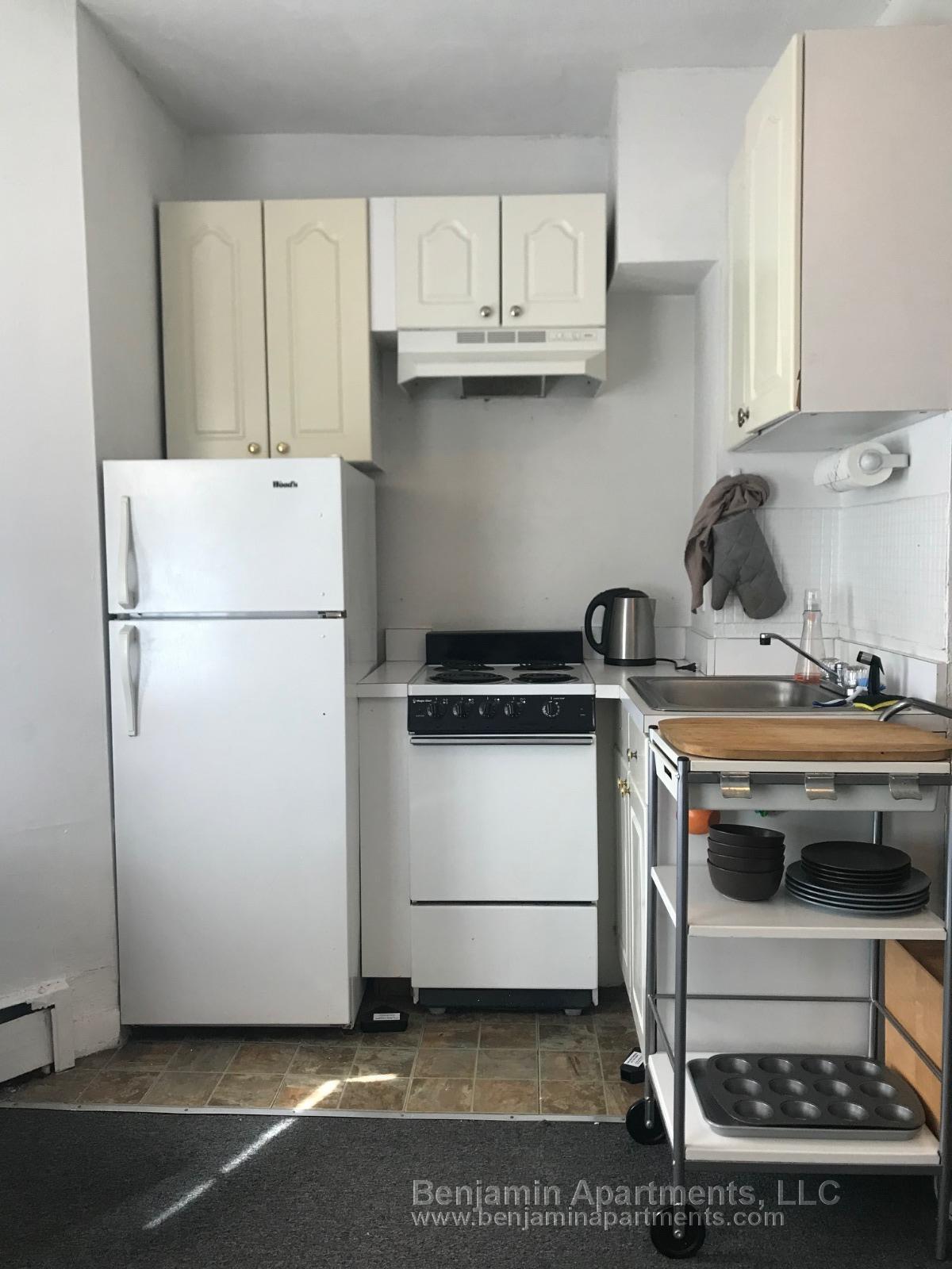 Building Photo - 28 S Huntington Ave