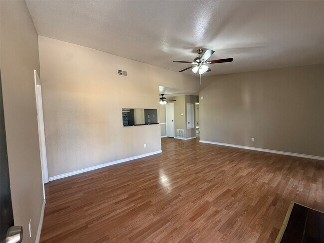 Building Photo - 12655 Ashford Meadow Dr