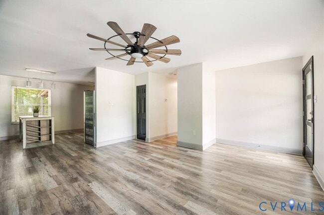 Building Photo - 4701 Lucinda Ln
