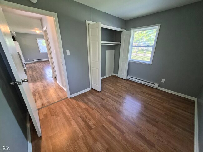 Building Photo - 3221 N Priscilla Ct