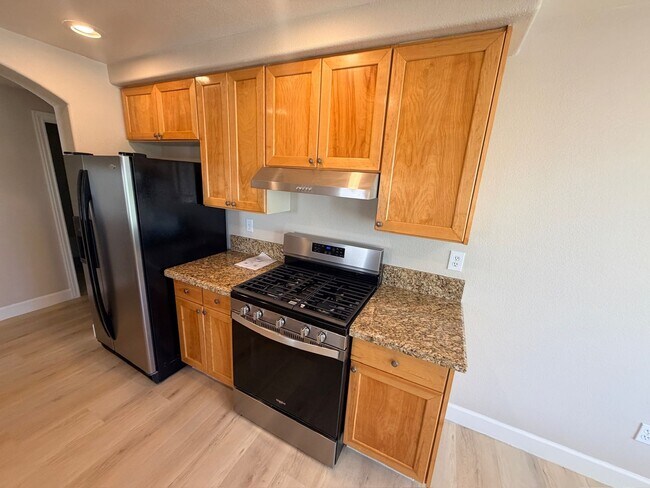 Building Photo - 1st Floor Condo in Guard Gated Painted Desert 2 bed/ 2 bath