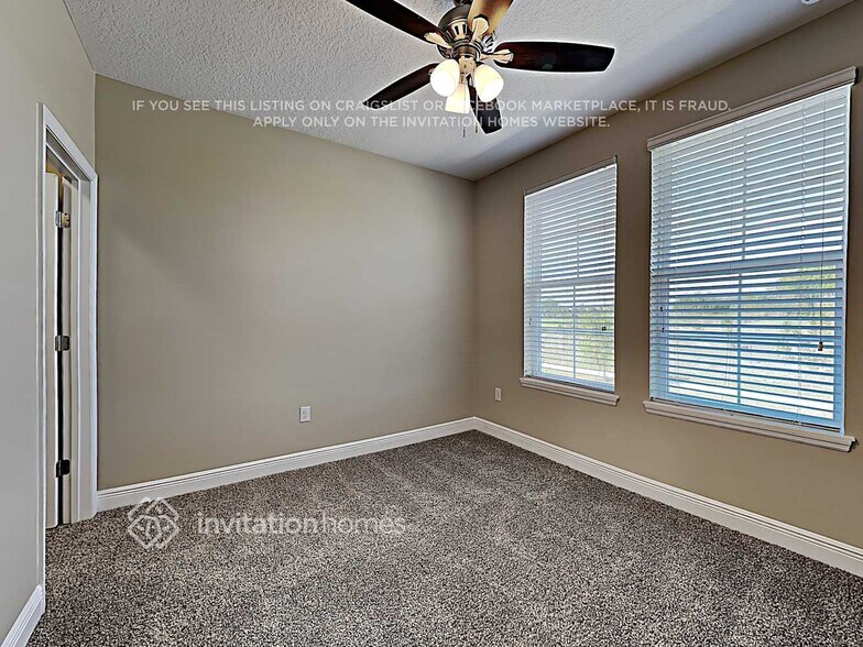 Building Photo - 7267 Summerlake Groves St