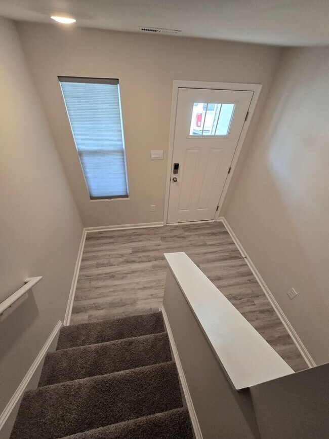 Building Photo - BRAND NEW 3 BEDROOM TOWNHOUSE IN PRINCE GEORGE