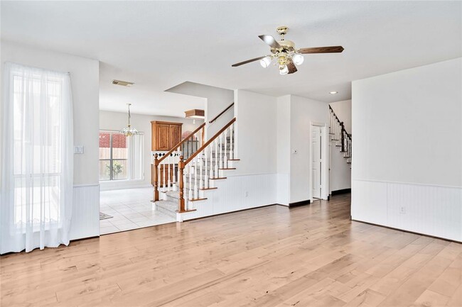 Building Photo - 4415 Greystone Way