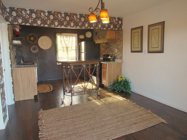 Building Photo - Fully Furnished Humble Duplex on the Water