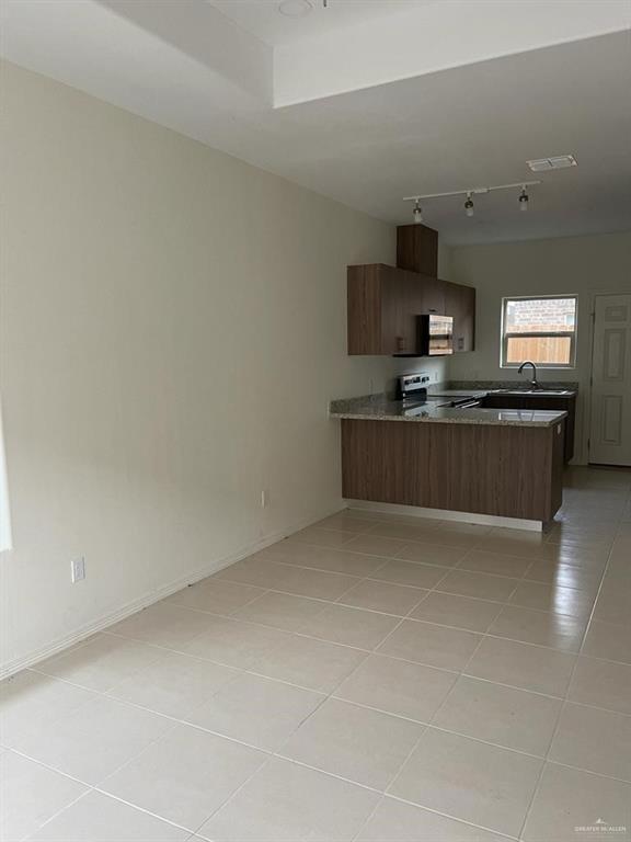 Building Photo - 10 South St