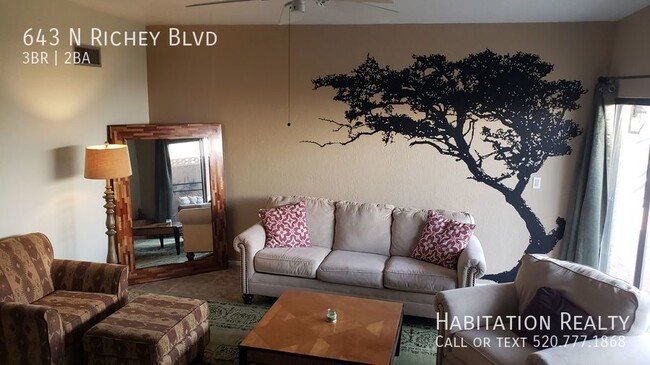 Building Photo - 643 N Richey Blvd
