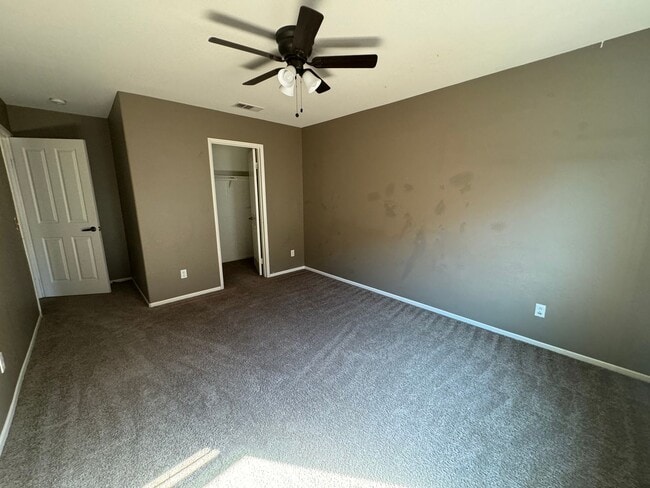 Building Photo - Beautiful Home in the Heart of Perris