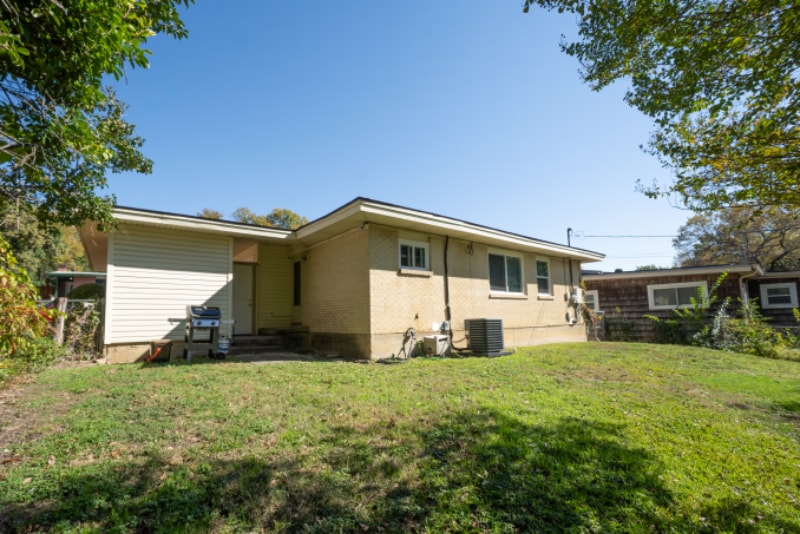 Building Photo - 4020 Eldridge St