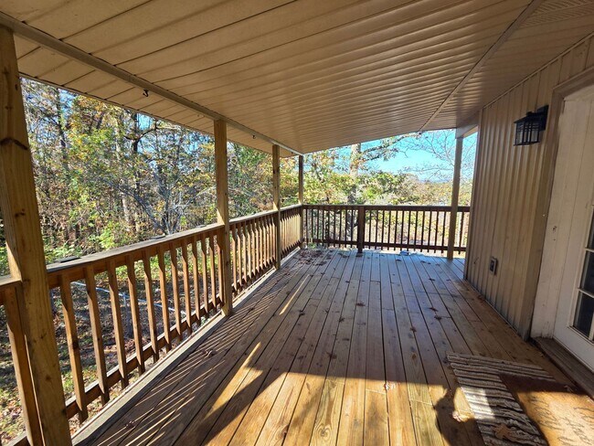 Building Photo - 109 Ohio Ct