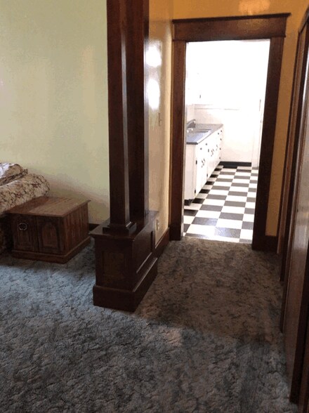 Building Photo - 514 Semple St