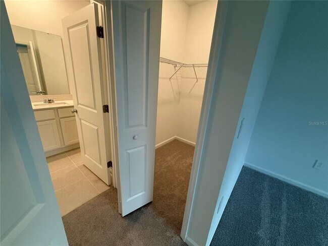 Building Photo - 4813 Katrina Dr