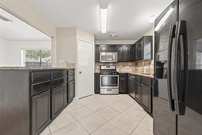 Building Photo - 8411 Tamayo Dr