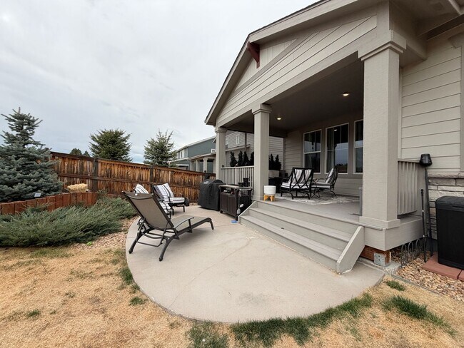 Building Photo - Exquisite Elizabeth Home