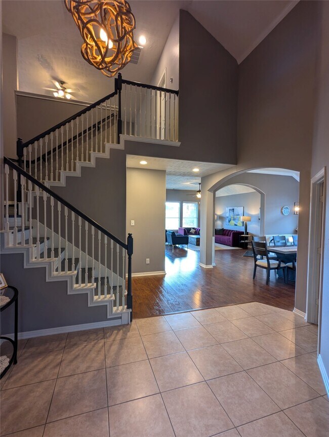 Building Photo - 24807 Blane Dr