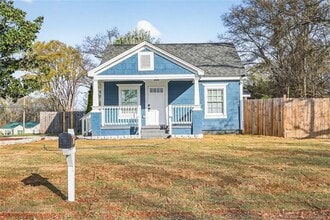 Building Photo - 240 E 5th Ave