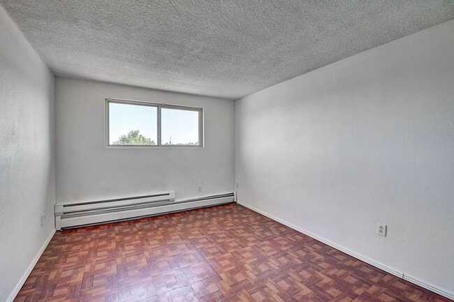 Floorplan - 10444 E 14th Ave