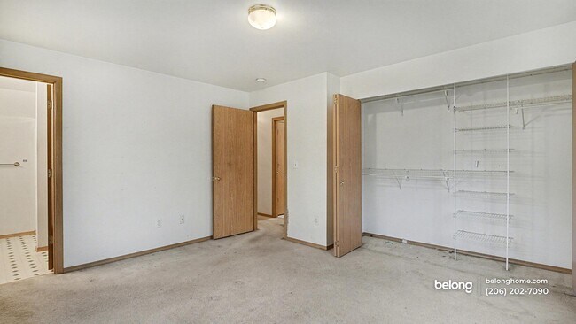 Building Photo - 15121 182nd Ave SE