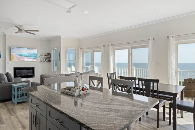 Building Photo - 29331 Clifton Shores Dr