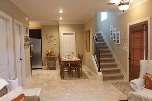 Building Photo - 146 Fallsgrove Dr