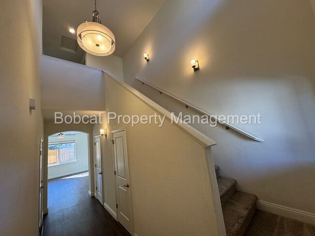 Building Photo - 1226 Saltern Dr
