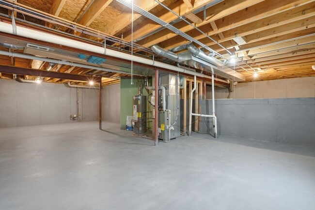 Building Photo - 2647 Pecos Cir