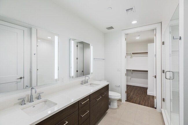 H floorplan - St. Andrie At Buffalo Heights