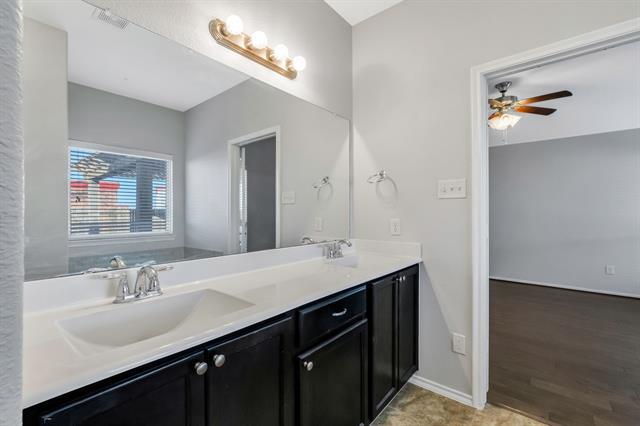 Building Photo - 308 Black Bear Dr