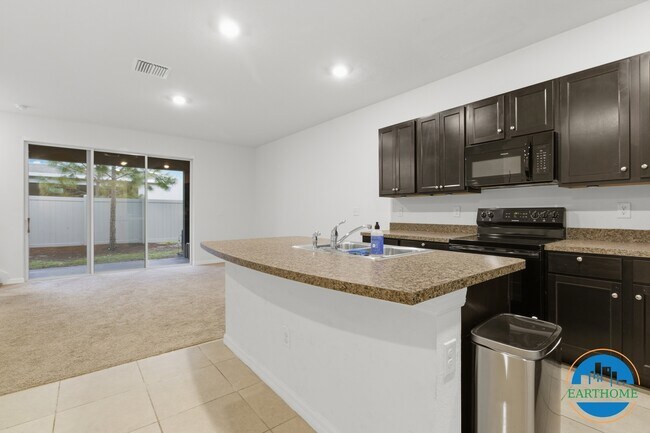 Building Photo - 3815 Rippaso Pl