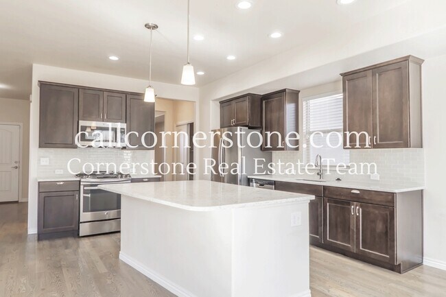 Building Photo - 11081 Echo Canyon Dr