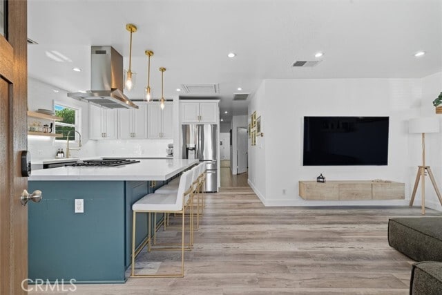 Building Photo - 5030 W 130th St